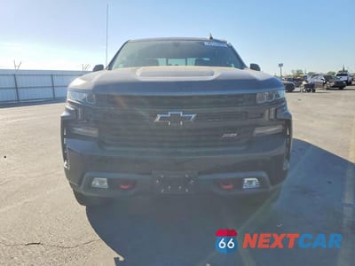 Piąte zdjęcie samochodu w środku: 2020 CHEVROLET SILVERADO K1500 LT TRAIL BOSS VIN:3GCPYFED0LG357488 - miniatura