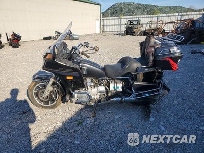 Trzecie zdjęcie samochodu z tyłu: 1986 HONDA GL1200 I VIN:1HFSC141XGA205988 - miniatura
