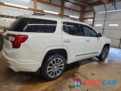 Trzecie zdjęcie samochodu z tyłu: 2021 GMC ACADIA DENALI VIN:1GKKNXLS6MZ146358 - miniatura