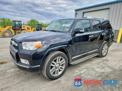 2011 TOYOTA 4RUNNER LIMITED JTEBU5JR1B5046333 - główne zdjęcie licytacji z USA - miniatura