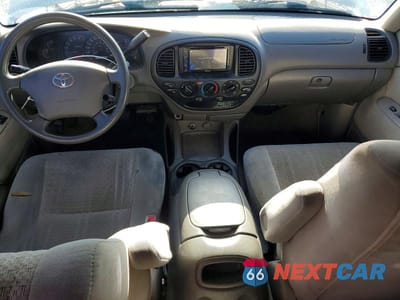 Zdjęcie 8 z 11 samochodu: 2005 TOYOTA TUNDRA SR5 VIN:5TBRT34175S470042 - miniatura