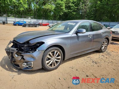 2017 INFINITI Q70 3.7 JN1BY1AP9HM740897 - główne zdjęcie licytacji z USA - miniatura