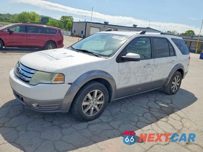 2008 FORD TAURUS X SEL 1FMDK05W38GA36790 - główne zdjęcie licytacji z USA - miniatura