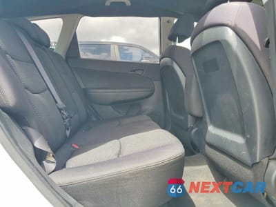 Zdjęcie 10 z 12 samochodu: 2011 HYUNDAI ELANTRA TOURING GLS VIN:KMHDB8AE6BU100664 - miniatura