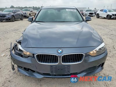 Piąte zdjęcie samochodu w środku: 2014 BMW 328 VIN:WBA3D3C5XEK154878 - miniatura