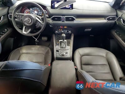 Zdjęcie 8 z 12 samochodu: 2025 MAZDA CX-5 SIGNATURE VIN:JM3KFBXY5S0612266 - miniatura