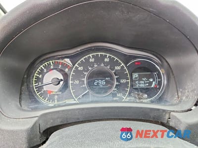 Zdjęcie 9 z 12 samochodu: 2015 NISSAN VERSA NOTE SR VIN:3N1CE2CP6FL358253 - miniatura