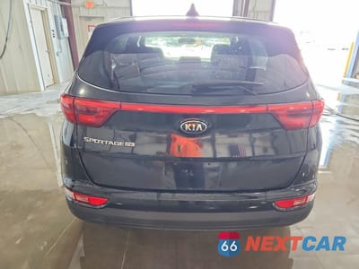 Zdjęcie 6 z 12 samochodu: 2017 KIA SPORTAGE LX VIN:KNDPM3AC2H7135609 - miniatura