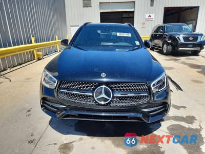Piąte zdjęcie samochodu w środku: 2021 MERCEDES-BENZ GLC 300 VIN:W1N0G8DB9MV264843 - miniatura