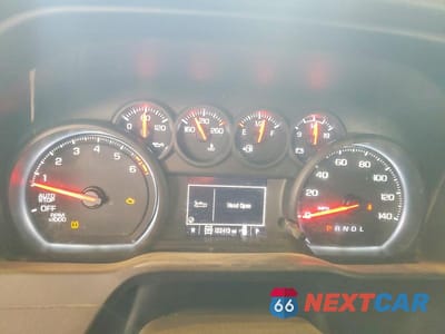 Zdjęcie 9 z 12 samochodu: 2023 CHEVROLET SILVERADO K1500 VIN:1GCRDAED0PZ109108 - miniatura