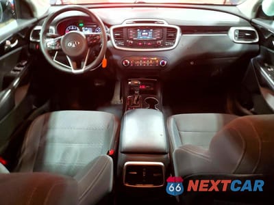 Zdjęcie 8 z 13 samochodu: 2018 KIA SORENTO LX V6 VIN:5XYPGDA55JG408596 - miniatura
