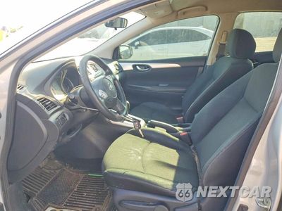 Zdjęcie 7 z 12 samochodu: 2019 NISSAN SENTRA S VIN:3N1AB7AP3KY334893 - miniatura