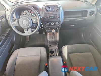 Zdjęcie 8 z 13 samochodu: 2012 JEEP PATRIOT SPORT VIN:1C4NJRBB2CD555728 - miniatura