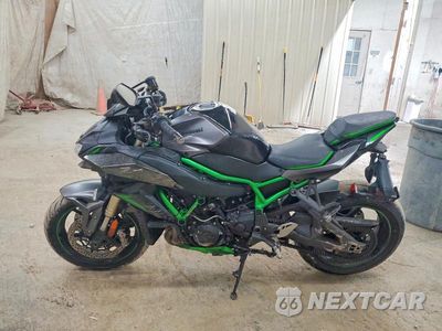 Trzecie zdjęcie samochodu z tyłu: 2024 KAWASAKI ZR1000 L VIN:JKAZRCL10RA004151 - miniatura