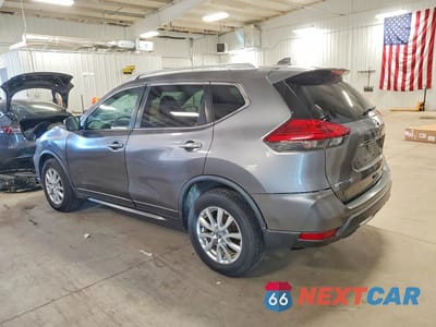 Drugie zdjęcie samochodu z przodu: 2017 NISSAN ROGUE SV VIN:KNMAT2MV9HP584219 - miniatura