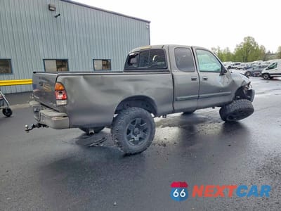 Trzecie zdjęcie samochodu z tyłu: 2004 TOYOTA TUNDRA ACCESS CAB SR5 VIN:5TBBT441X4S443892 - miniatura