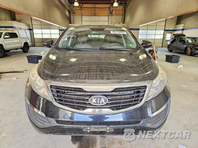 Piąte zdjęcie samochodu w środku: 2011 KIA SPORTAGE LX VIN:KNDPBCA25B7068136 - miniatura