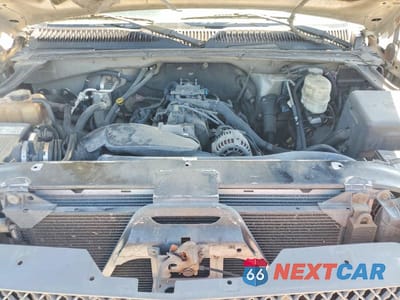 Zdjęcie 11 z 11 samochodu: 2003 CHEVROLET SILVERADO C2500 HEAVY DUTY VIN:1GCHC23U43F175681 - miniatura