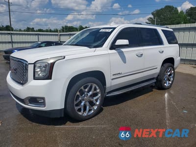 2015 GMC YUKON DENALI 1GKS1CKJ0FR687700 - główne zdjęcie licytacji z USA - miniatura