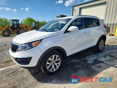 2015 KIA SPORTAGE LX KNDPBCAC8F7732623 - główne zdjęcie licytacji z USA - miniatura
