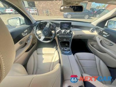 Zdjęcie 9 z 10 samochodu: 2017 MERCEDES-BENZ C 300 VIN:55SWF4JB1HU204298 - miniatura
