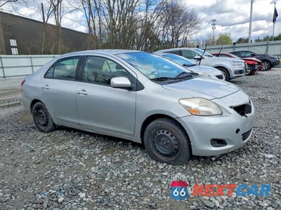 Czwarte zdjęcie samochodu z boku: 2012 TOYOTA YARIS FLEET VIN:JTDBT4K39C1420014 - miniatura