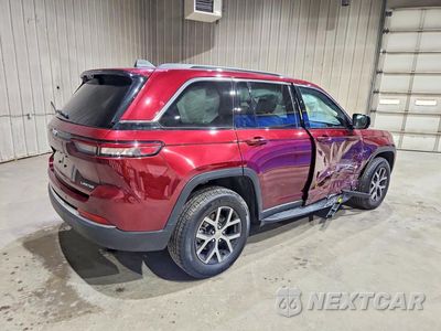 Trzecie zdjęcie samochodu z tyłu: 2025 JEEP GRAND CHEROKEE LIMITED VIN:1C4RJHBG9SC288695 - miniatura
