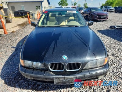 Piąte zdjęcie samochodu w środku: 1999 BMW 528 I VIN:WBADM5342XBY16687 - miniatura