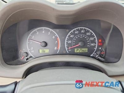 Zdjęcie 9 z 11 samochodu: 2010 TOYOTA COROLLA LE VIN:1NXBU4EE1AZ206426 - miniatura