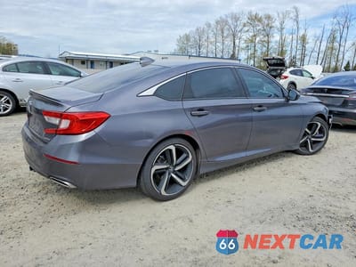 Trzecie zdjęcie samochodu z tyłu: 2019 HONDA ACCORD SPORT VIN:1HGCV1F34KA001270 - miniatura