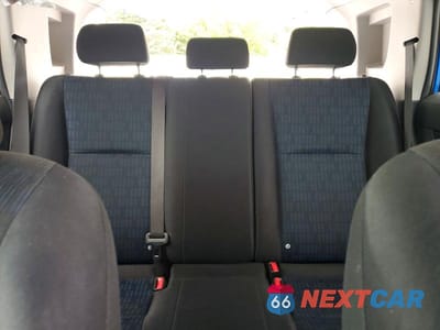 Zdjęcie 10 z 13 samochodu: 2011 TOYOTA SCION XB VIN:JTLZE4FE7B1138123 - miniatura