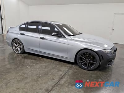 Czwarte zdjęcie samochodu z boku: 2012 BMW 328 I VIN:WBA3A5G54CNP15473 - miniatura