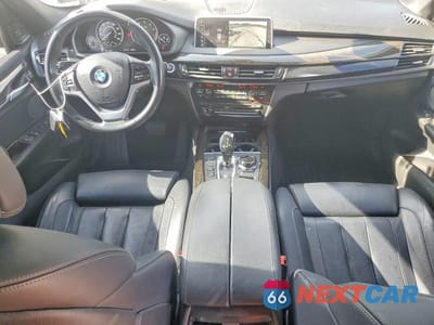 Zdjęcie 8 z 13 samochodu: 2017 BMW X5 XDR40E VIN:5UXKT0C34H0V95581 - miniatura