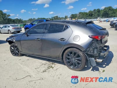 Drugie zdjęcie samochodu z przodu: 2023 MAZDA 3 VIN:JM1BPBJY5P1618519 - miniatura