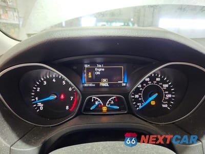 Zdjęcie 9 z 12 samochodu: 2015 FORD FOCUS VIN:1FADP3K28FL304087 - miniatura