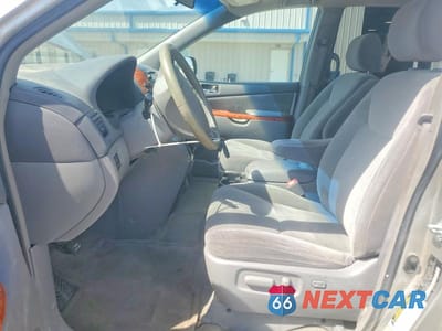 Zdjęcie 7 z 13 samochodu: 2006 TOYOTA SIENNA XLE 7 PASSENGER VIN:5TDZA22C06S523774 - miniatura