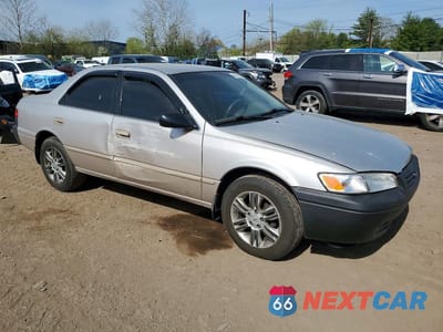 Czwarte zdjęcie samochodu z boku: 1997 TOYOTA CAMRY LE VIN:4T1BG22K2VU016209 - miniatura