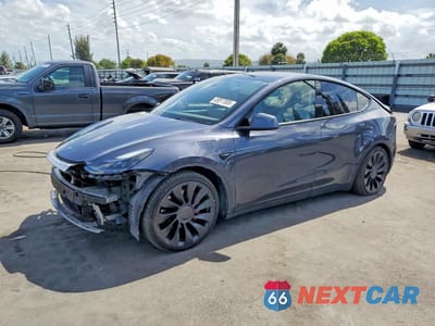 2022 TESLA MODEL Y 7SAYGDEF8NF379635 - główne zdjęcie licytacji z USA - miniatura