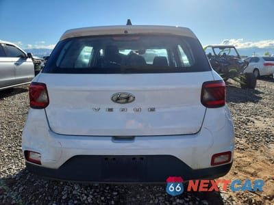 Zdjęcie 6 z 12 samochodu: 2022 HYUNDAI VENUE SE VIN:KMHRB8A38NU147347 - miniatura