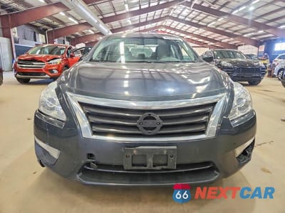 Piąte zdjęcie samochodu w środku: 2014 NISS ALTIMA 2.5 SV VIN:1N4AL3AP4EC106455 - miniatura