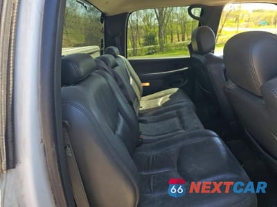 Zdjęcie 6 z 10 samochodu: 2003 CHEVROLET SILVERADO K2500 HEAVY DUTY VIN:1GCHK23U33F194578 - miniatura