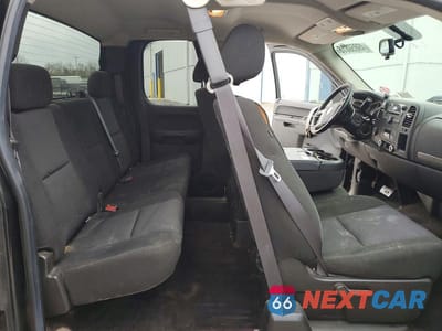 Zdjęcie 10 z 12 samochodu: 2011 CHEV SILVERADO K1500 LT VIN:1GCRKSE36BZ172290 - miniatura