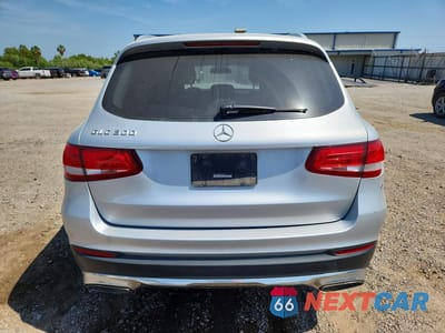 Zdjęcie 6 z 13 samochodu: 2016 MERCEDES-BENZ GLC 300 VIN:WDC0G4JB6GF052706 - miniatura