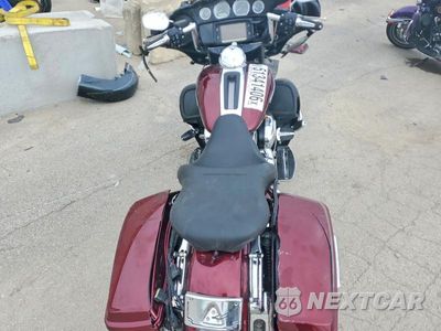 Zdjęcie 6 z 9 samochodu: 2014 HARLEY-DAVIDSON FLHTK ELECTRA GLIDE ULTRA LIMITED VIN:1HD1KEL16EB657895 - miniatura