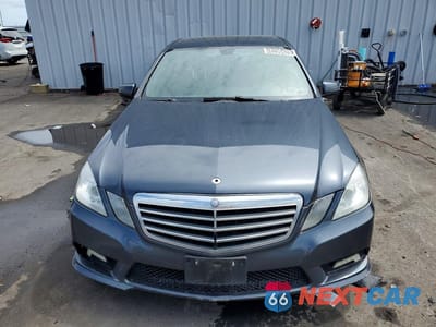 Piąte zdjęcie samochodu w środku: 2011 MERCEDES-BENZ E 350 4MATIC VIN:WDDHF8HB6BA479954 - miniatura