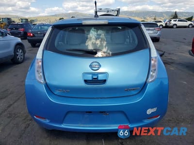 Zdjęcie 6 z 12 samochodu: 2011 NISSAN LEAF SV VIN:JN1AZ0CP5BT000910 - miniatura
