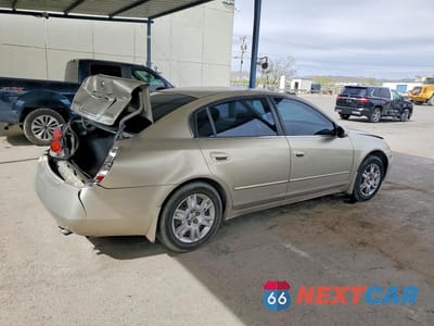 Trzecie zdjęcie samochodu z tyłu: 2005 NISSAN ALTIMA 2.5 VIN:1N4AL11D35N416255 - miniatura