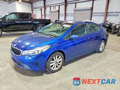 2017 KIA FORTE S 3KPFL4A78HE135816 - główne zdjęcie licytacji z USA - miniatura