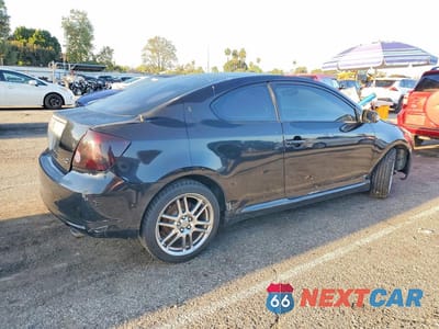 Trzecie zdjęcie samochodu z tyłu: 2005 SCION TC BASE VIN:JTKDE177150048697 - miniatura