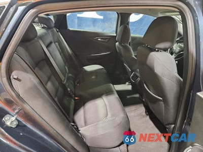 Zdjęcie 10 z 12 samochodu: 2020 CHEVROLET MALIBU LT VIN:1G1ZD5ST7LF015850 - miniatura
